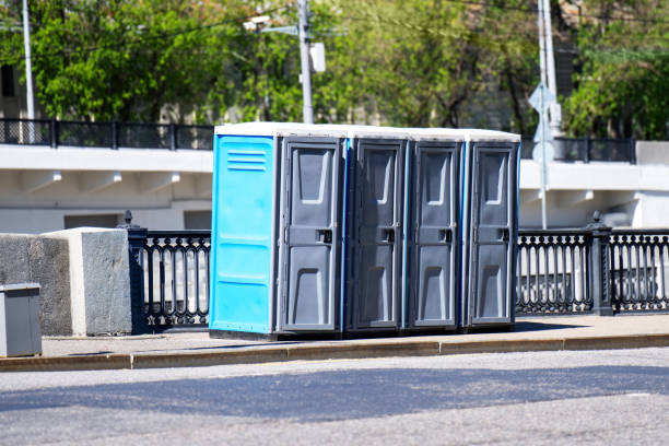 Best High-end porta potty rental  in Midfield, AL